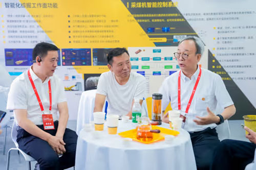 实力彰显！上海尊龙凯时-人生就是搏集团参展贵州国际能源产业博览交易会取得圆满成功(图4)